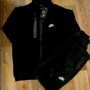 Nike Sweatsuit